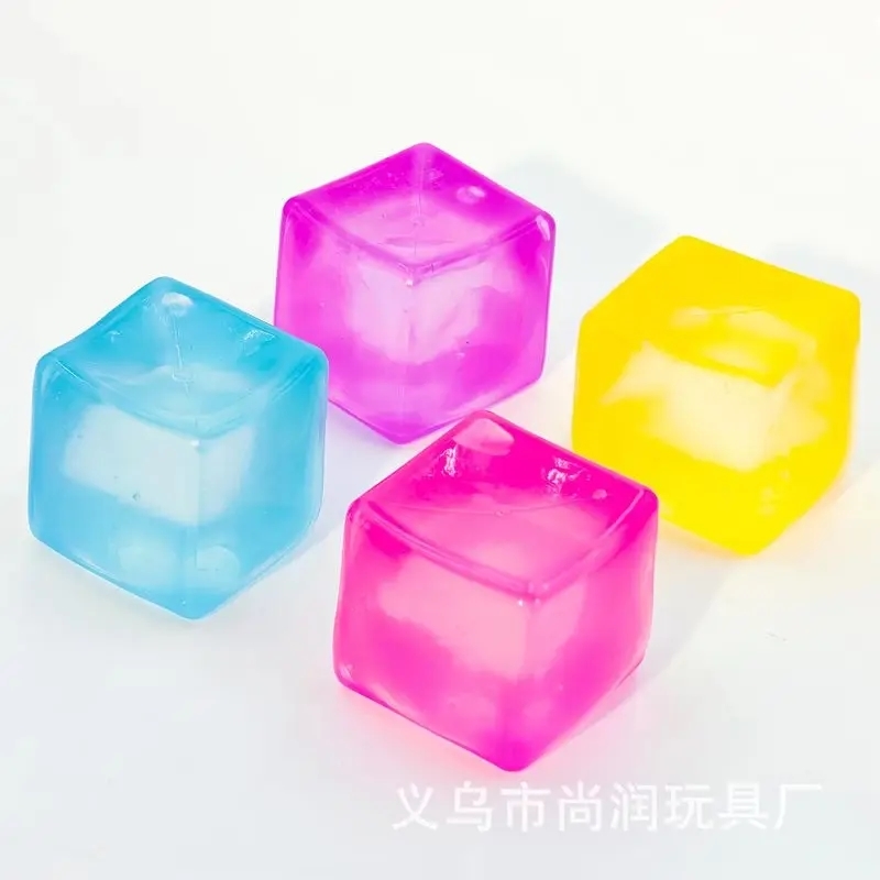 Kid Toys Ads - กล่องของเล่นสควิชชี่เซอร์ไพรส์ - ของเล่นบีบคลายเครียด 6 แบบ สำหรับบรรเทาความเครียด